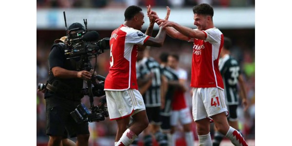 Arsenal slog Manchester United, herlighedens øjeblik under trøjen